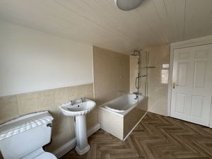 Photo 7- click for photo gallery